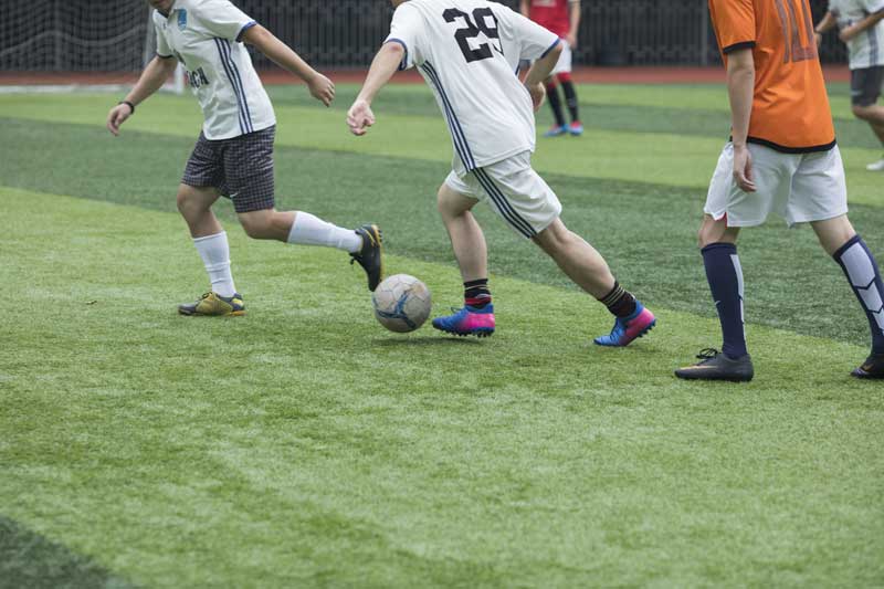 状态火热!B费补射完成帽子戏法,曼联4-1领先